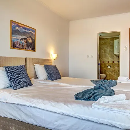 Hotel Silver Hills & With Free Parking Smolyan