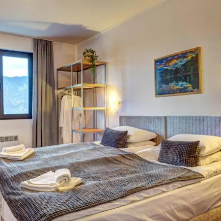 Silver Hills & With Free Parking Smolyan