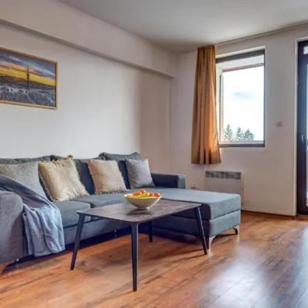 Silver Hills & With Free Parking Smolyan
