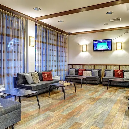 Silver Hills & With Free Parking 3* Szmoljan