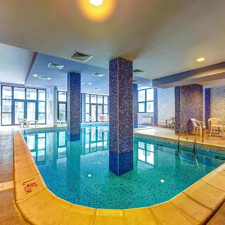 Silver Hills & With Free Parking 3* Szmoljan