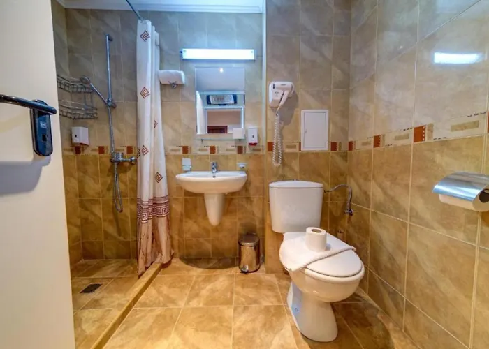 Szálloda Silver Hills & With Free Parking Szmoljan