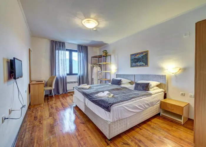 Szálloda Silver Hills & With Free Parking