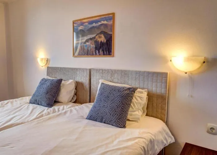 Szálloda Silver Hills & With Free Parking Szmoljan