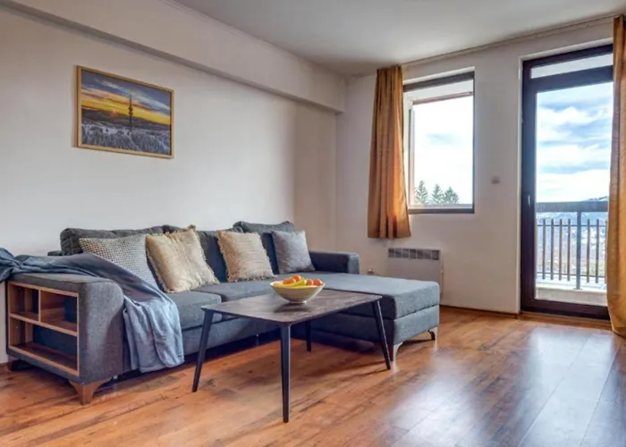 Silver Hills & With Free Parking Szmoljan