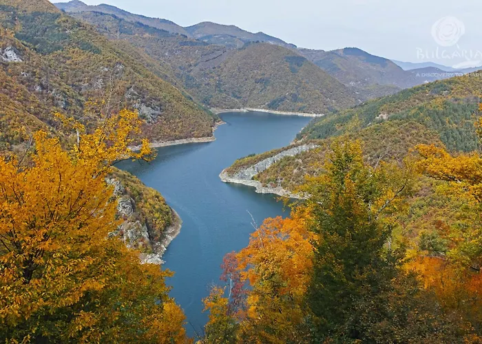 Szálloda Silver Hills & With Free Parking Szmoljan