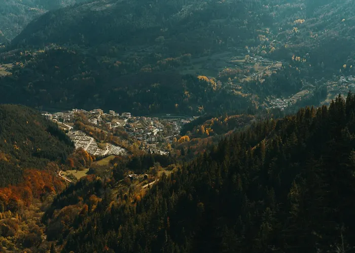 Szálloda Silver Hills & With Free Parking Szmoljan